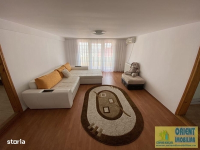 Apartament 3 Camere Centru Independentei Etaj 1 84 MP!