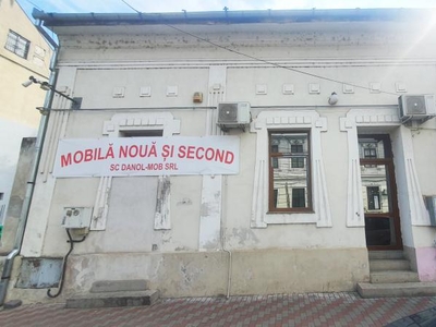 Spatiu Comercial De Inchiriere in Lugoj, Str.Cuza Voda Zona Centrala