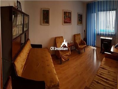 Vanzare apartament 3 camere Lacul Tei