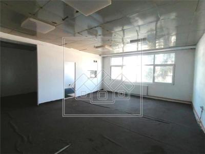 Spatiu comercial de inchiriat in Sibiu - 59 mp - zona H.Coanda