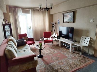 Vanzare apartament 3 camere Oltenitei Piata Sudului