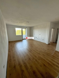 Apartament 2 camere, etaj 2, Bloc nou ! Sustinut de panouri solare !