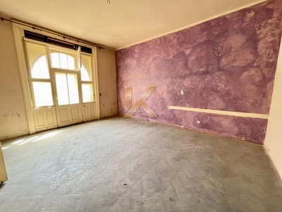 Apartament 2 camere generoase, parcare , 98 mp . Zona Ultracentrala!