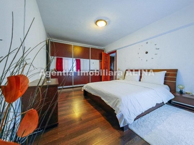 Apartament 2 camere in Deva, Bld. Decebal, 50 mp, etaj 6/8...