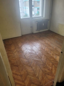 Apartament 2 Camere Zona Stefan Luchian , Etaj 3 , Boxa La Subsol