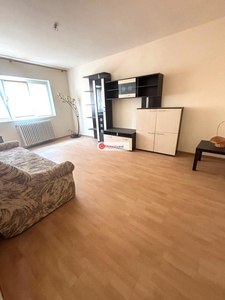 Apartament 3 camere, 2 bai, zona Cetate- Kaufland