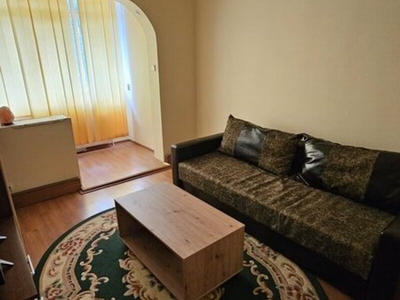 Apartament 3 camere Bacau Cartier Narcisa, str Bucegi 121 Proprietar vand a