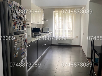 Apartament 3 camere Dristor, proprietar, vand un apartament modern cu 3 cam