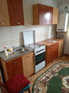 Apartament 3 camere zona Bucovina , etaj 4 cu sarpanta