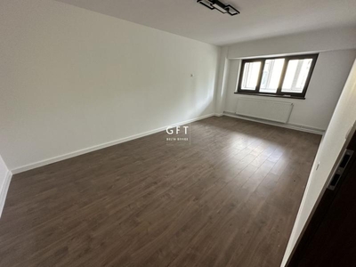 Apartament de vanzare Bistrita, 3 camere, zona Lama.