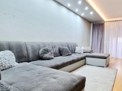 Apartament Arad 3 camere UTA VLAICU renovat, mobilat, utilat pret 94900 euro neg