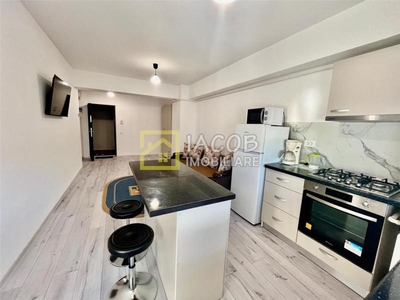 Apartament 2 camere et 6, Cartier Fiald