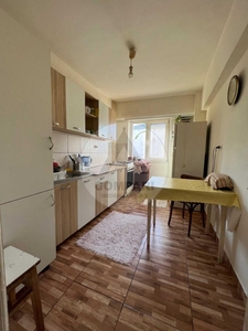 Apartament de vanzare, 2 camere, in Botosani, zona Grivita