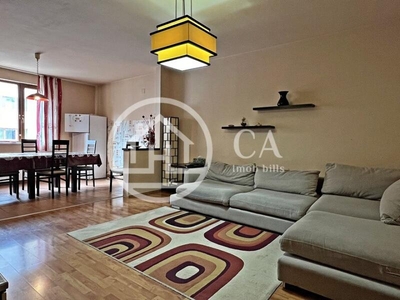 Apartament de vanzare cu 3 camere in Cartierul Soarelui, Oradea