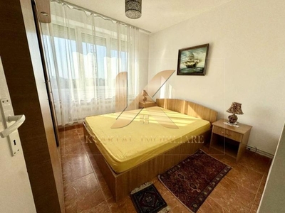 Apartament luminos cu 3 camere , 72 mp Zona Ultracentrala!