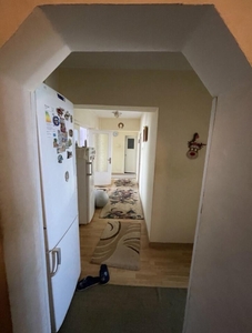 De vanzare apartament cu 4 camere decomandat, zona Stadion