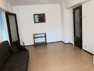 Inchiriere apartament 2 camere Pantelimon, Bd. Chisinau, Miramar