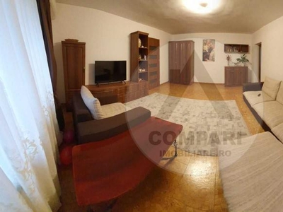 Vand apartament 3 camere Kogalniceanu