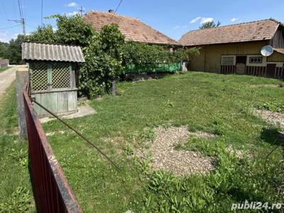 Vând Casă și teren în Todirești-Suceava