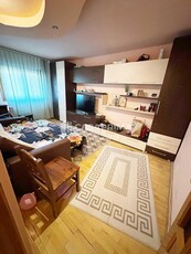 Apartament cu 2 camere, 47mp, etaj intermediar