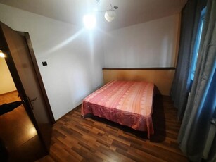 Apartament cu 2 camere, zona Podu Ros