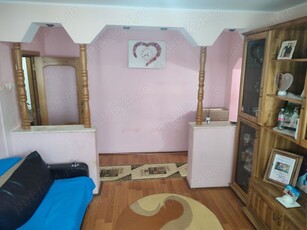 Apartament cu 3 camere in Primăverii