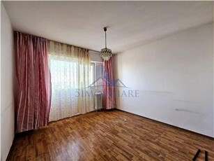 Bdul Lacul Tei Apartament 4 camere de vanzare