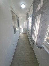 De inchiriat apartament cu doua camere etaj 1