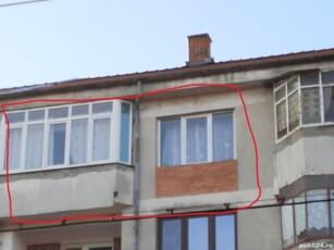 de vanzare apartament cu 3 camere, Salonta, P-ta Democratiei