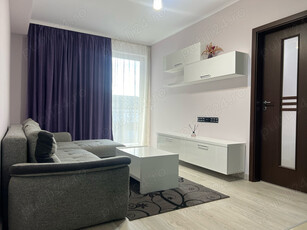 închiriez apartament doua camere