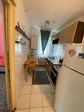 Închiriez apartament zona Minerului