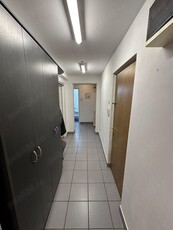 PROPRIETAR inchiriez apartament 2 camere ULTRACENTRAL !