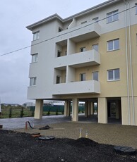 Proprietar vand apartamente cu 1 si 2 camere in Giroc