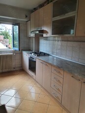 spre inchiriere apartament 3 camere