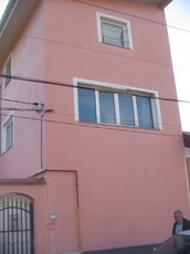 Vila de inchiriat P+1+M zona Colentina-Mall Veranda,