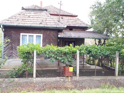 Casa de vanzare in localitatea Grindeni,Judetul Mures