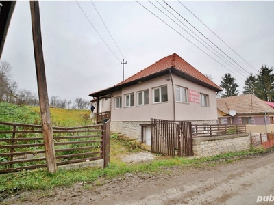 Vând două case, aceeași curte, sat Padureni, Ciurila Cluj teren 1457mp