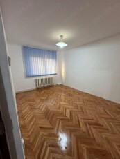 Apartament 2 camere in zona scolii Ion Creanga