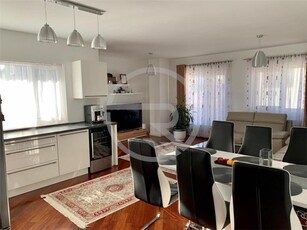 Apartament 2 camere,69 mp, situat pe strada Borhanciului!