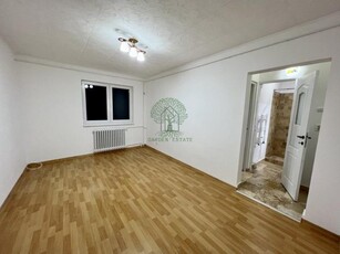 Apartament cu 2 camere pe Aleea Garbau Manastur, renovat