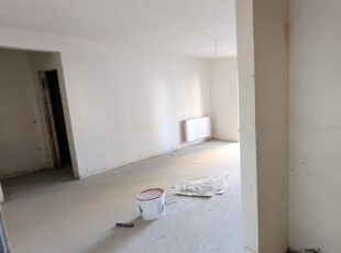 Apartament de 3 camere, 67 mp., zona Porii