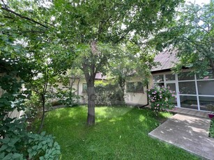 Casa de inchiriat, 4 camere, in Bucuresti, zona Otopeni