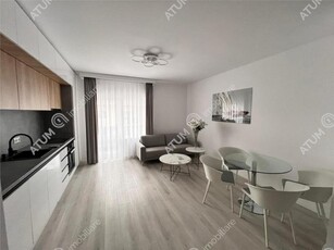 De vanzare apartament la cheie 3 camere decomandate balcon 2 gradini loc parcare zona Doamna Stanca Selimbar