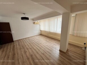 Inchiriere apartament 3 camere Mosilor, 5 min. metrou, 3 camere nemobilat