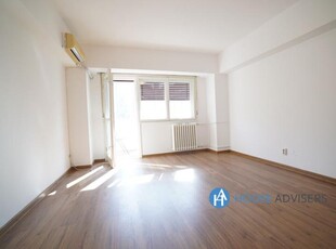 Inchiriere apartament 3 camere Universitate