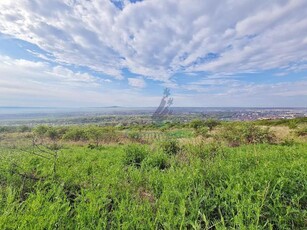 Teren de vanzare pentru agrement , zona dealuri, Oradea, Bihor