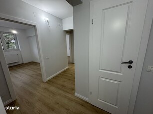 Vand apartament cu doua dormitoare , zona Petrom Baciu, etaj 2/4 parca