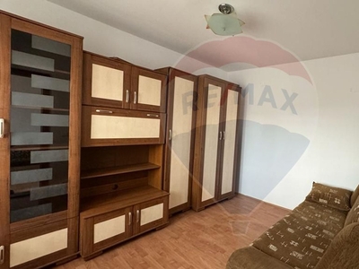Apartament 2 camere vanzare in bloc de apartamente Maramures, Baia Mare, Hotvon