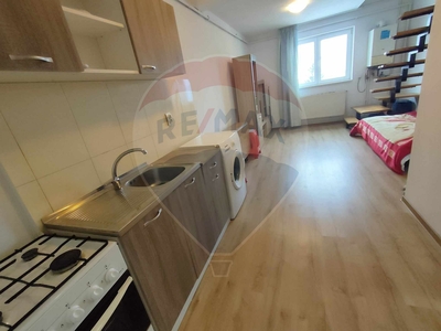 Apartament 2 camere vanzare in bloc de apartamente Sibiu, Hipodrom 4