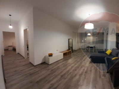 Apartament 3 camere vanzare in bloc de apartamente Bucuresti Ilfov, Pantelimon, Exterior Est